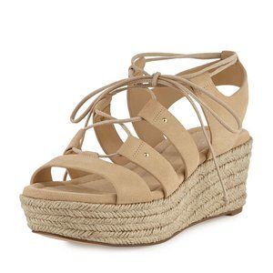 *ESPECTACULAR AND UNIQUE SANDALS * Michael Kors Lace-Up Wedge